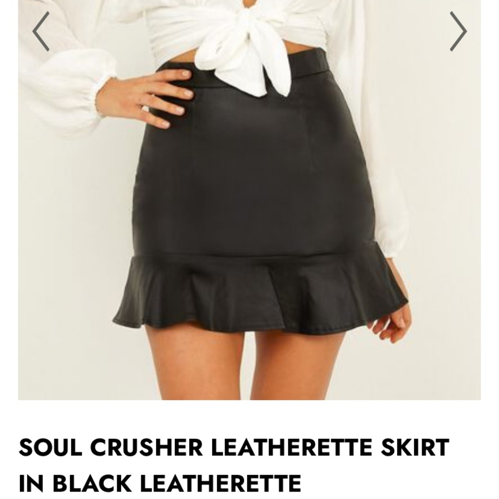 Showpo Black leather skirt NWT